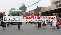 5723a Grand Parade Strawberry Festival 2010