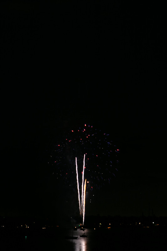 8190 July 4th fireworks 2006