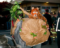 6319 Halloween on Vashon 2011