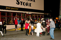6445 Halloween on Vashon 2011