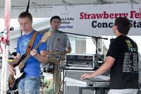 0701 Party Fowl at Concert Stage Sunday 2011