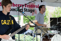 0788 Party Fowl at Concert Stage Sunday 2011