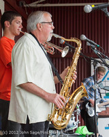 1672 Blueberry Frousting at Pandoras Box 2012